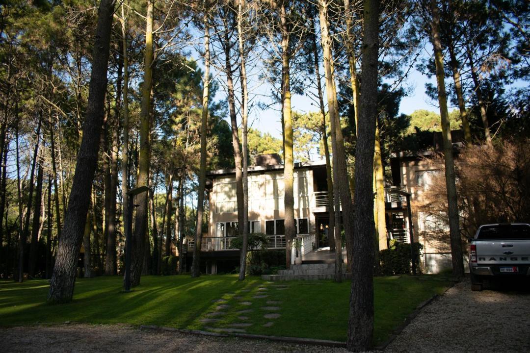 Апарт отель Sonidos Del Bosque Мар-де-Лас-Пампас Экстерьер фото